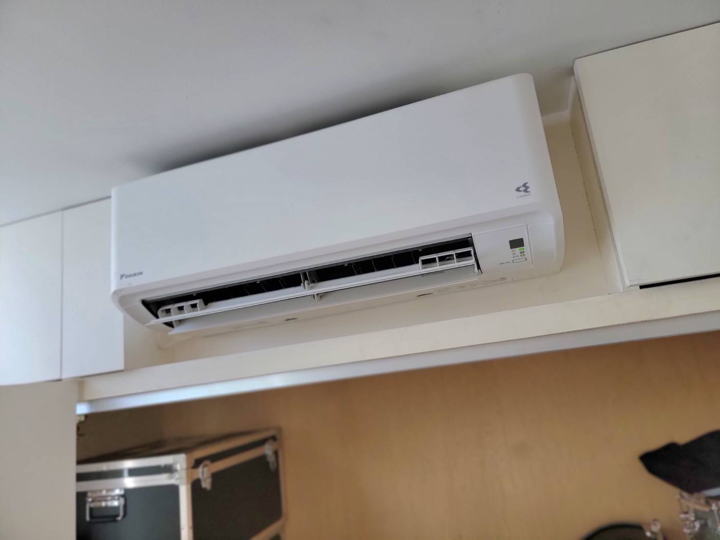 エアコン取り付け工事