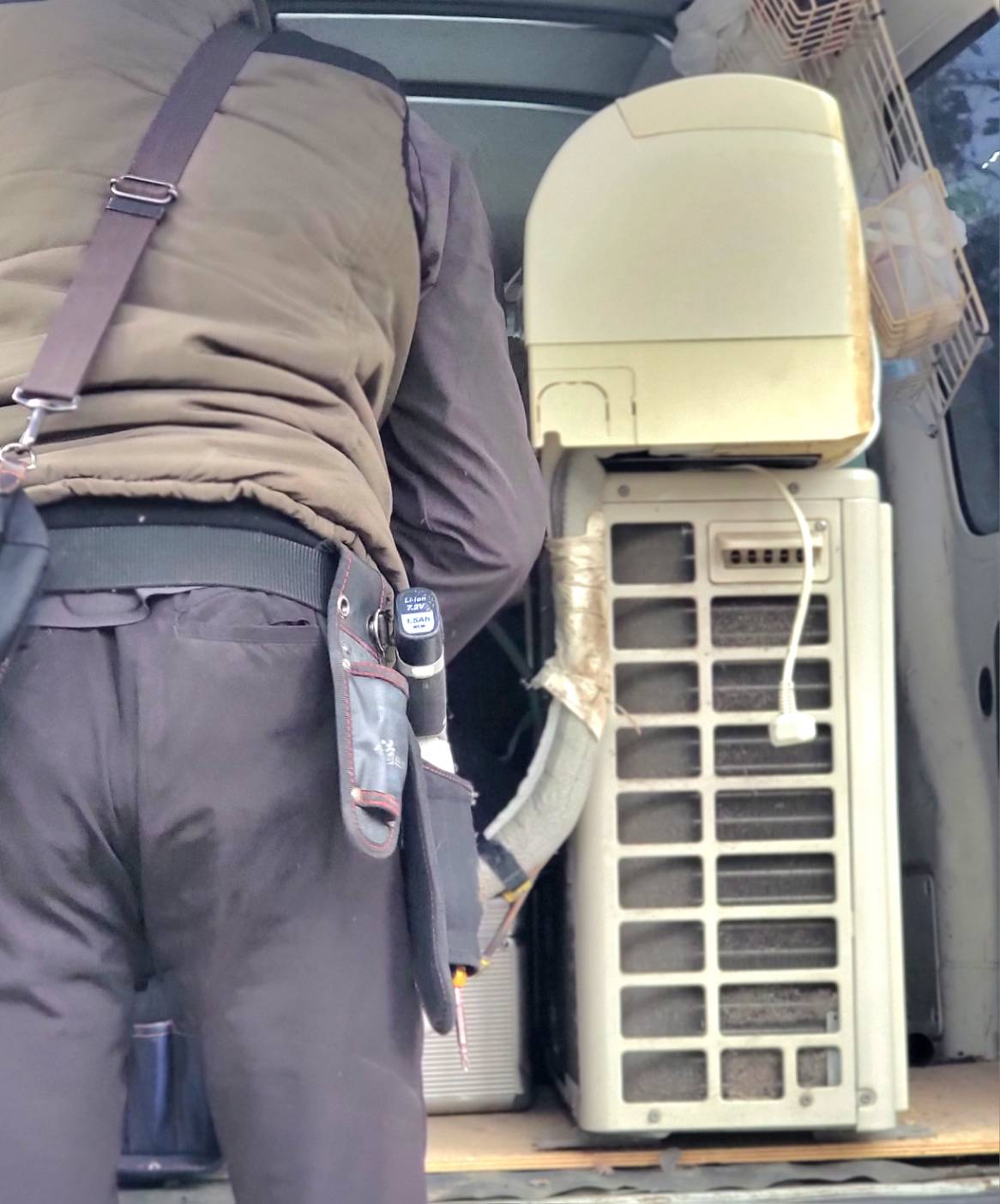 エアコン取り付け工事