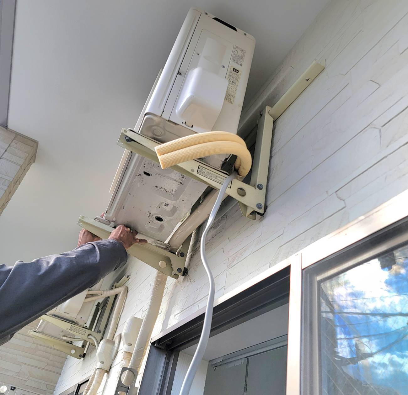 エアコン取り付け工事