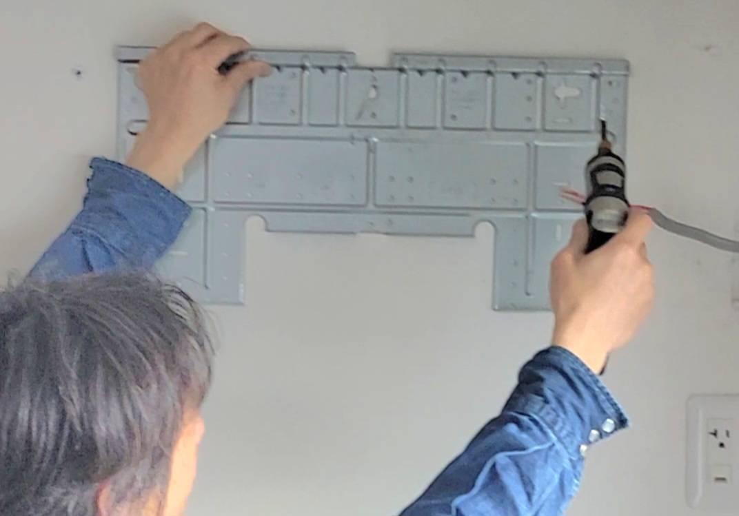 エアコン取り付け後の様子