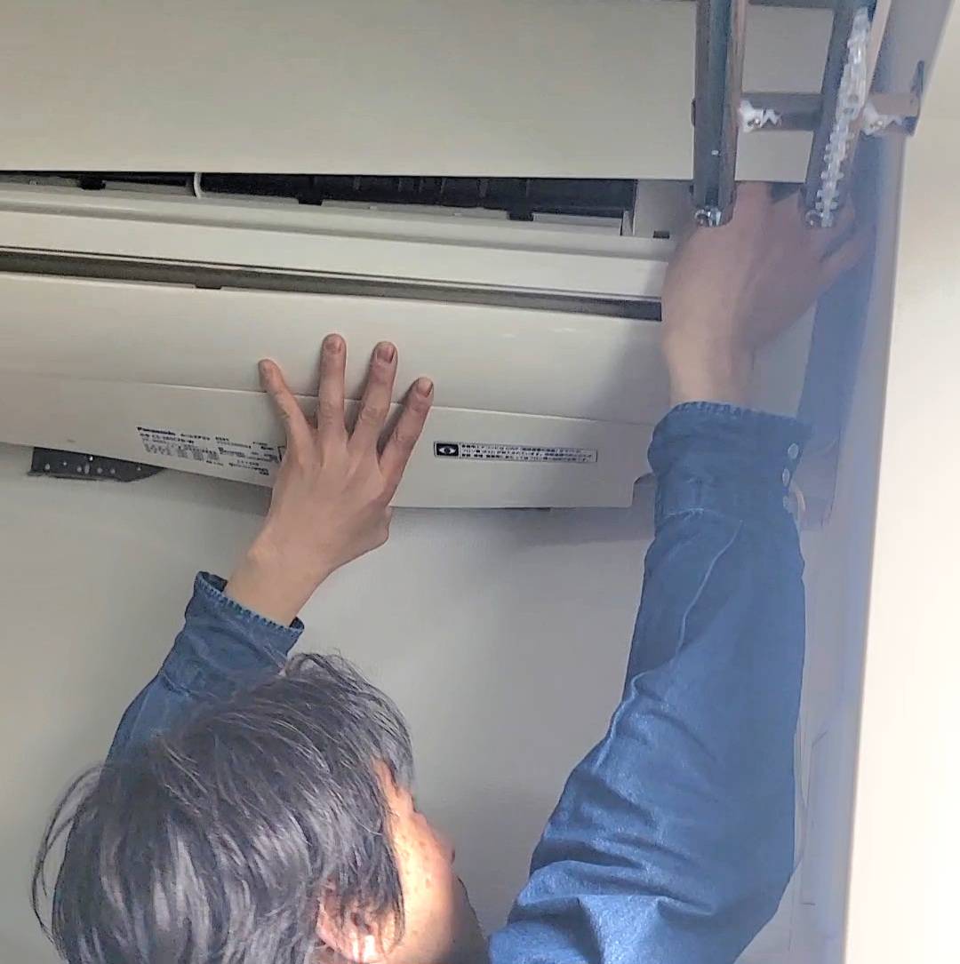 エアコン交換工事様子