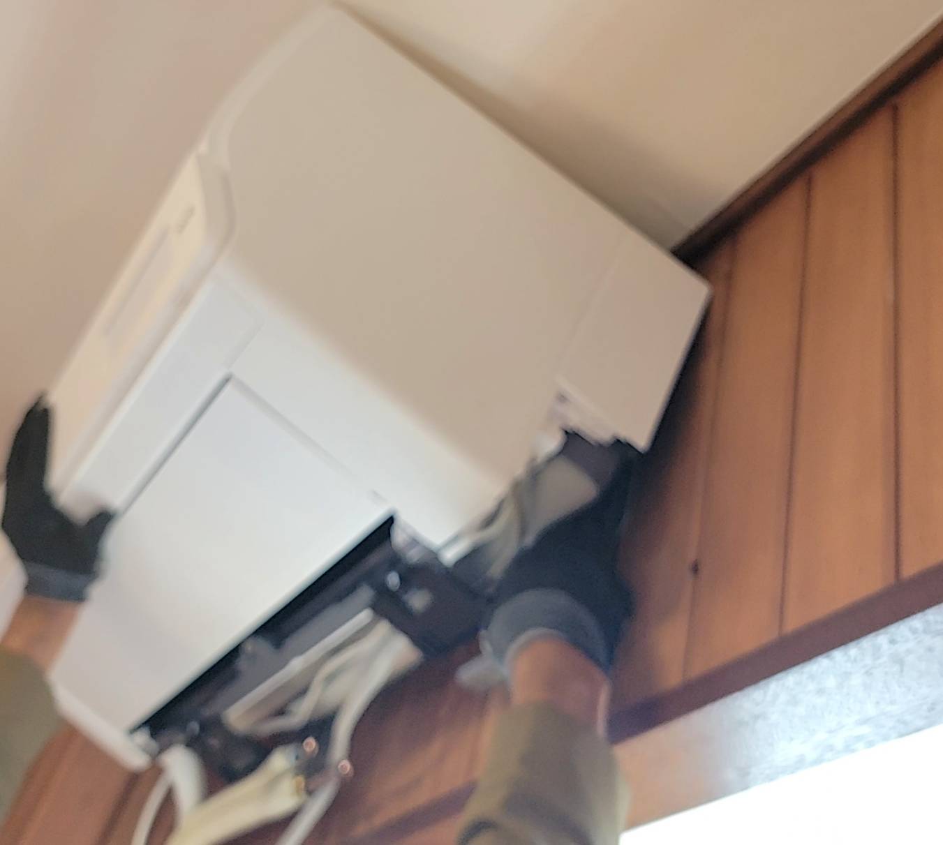 エアコン取り付け工事