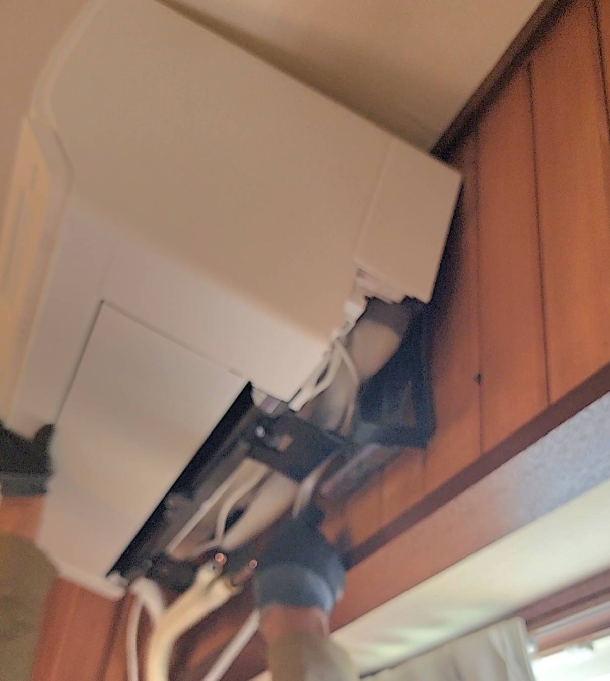 エアコン取り付け工事