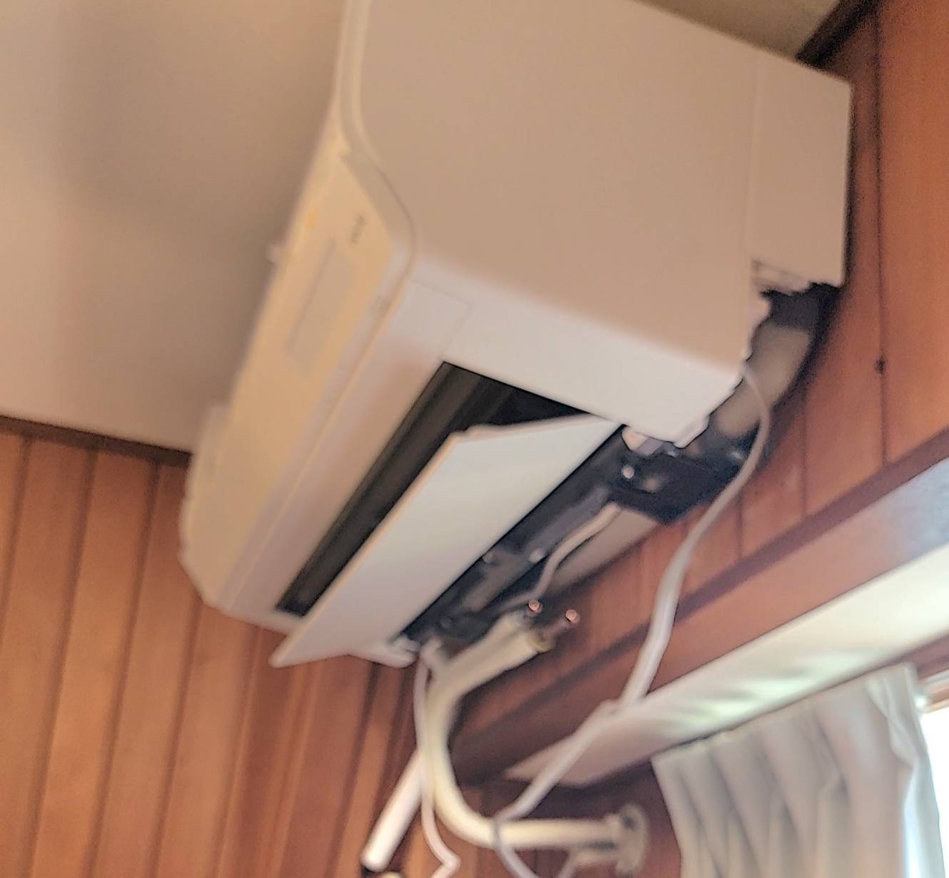エアコン取り付け工事