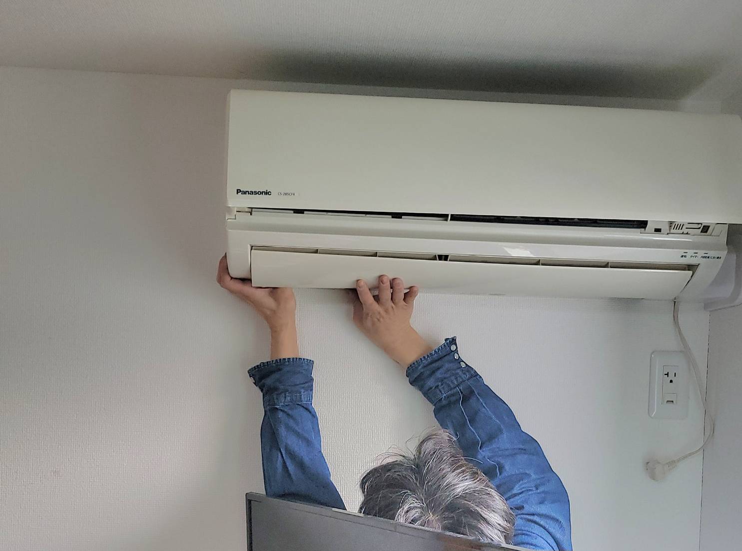 川崎市でエアコン取り付け工事行いました