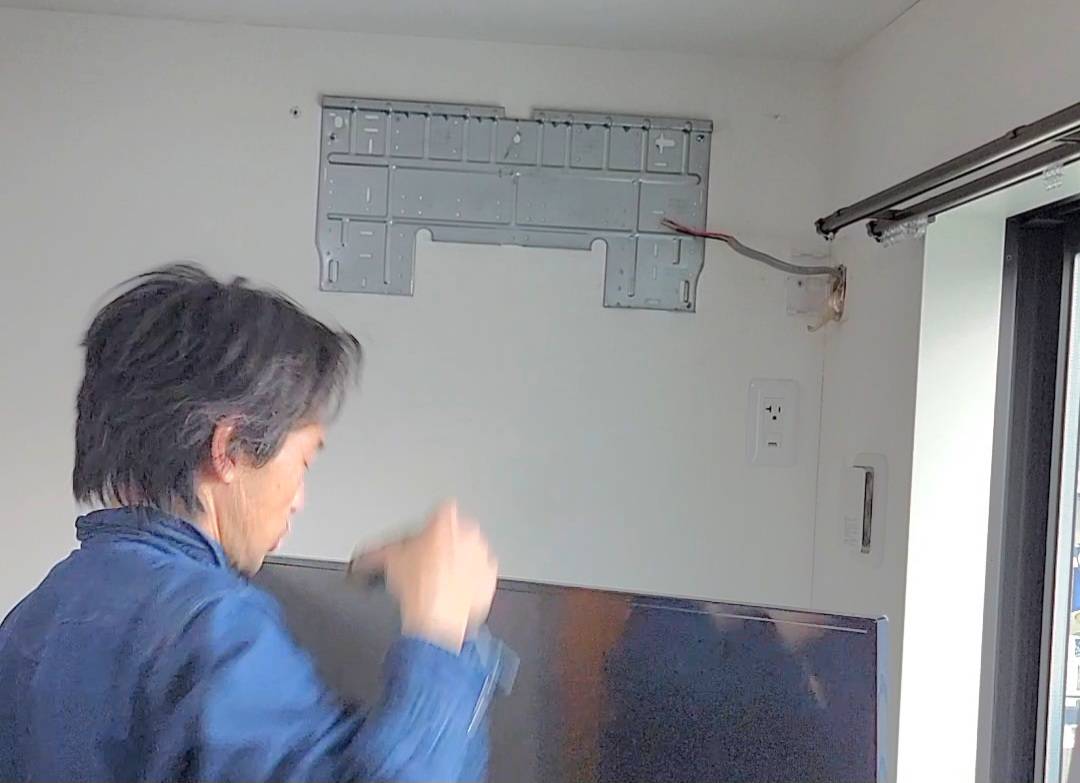 エアコン工事様子