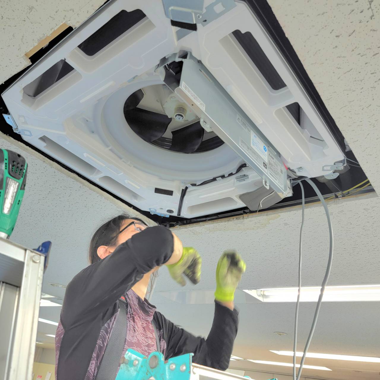 エアコン取り付け後の様子