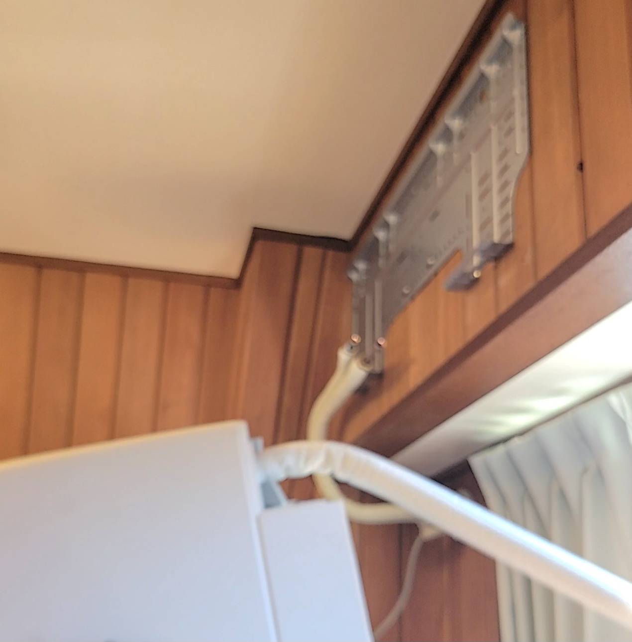 エアコン取り付け工事